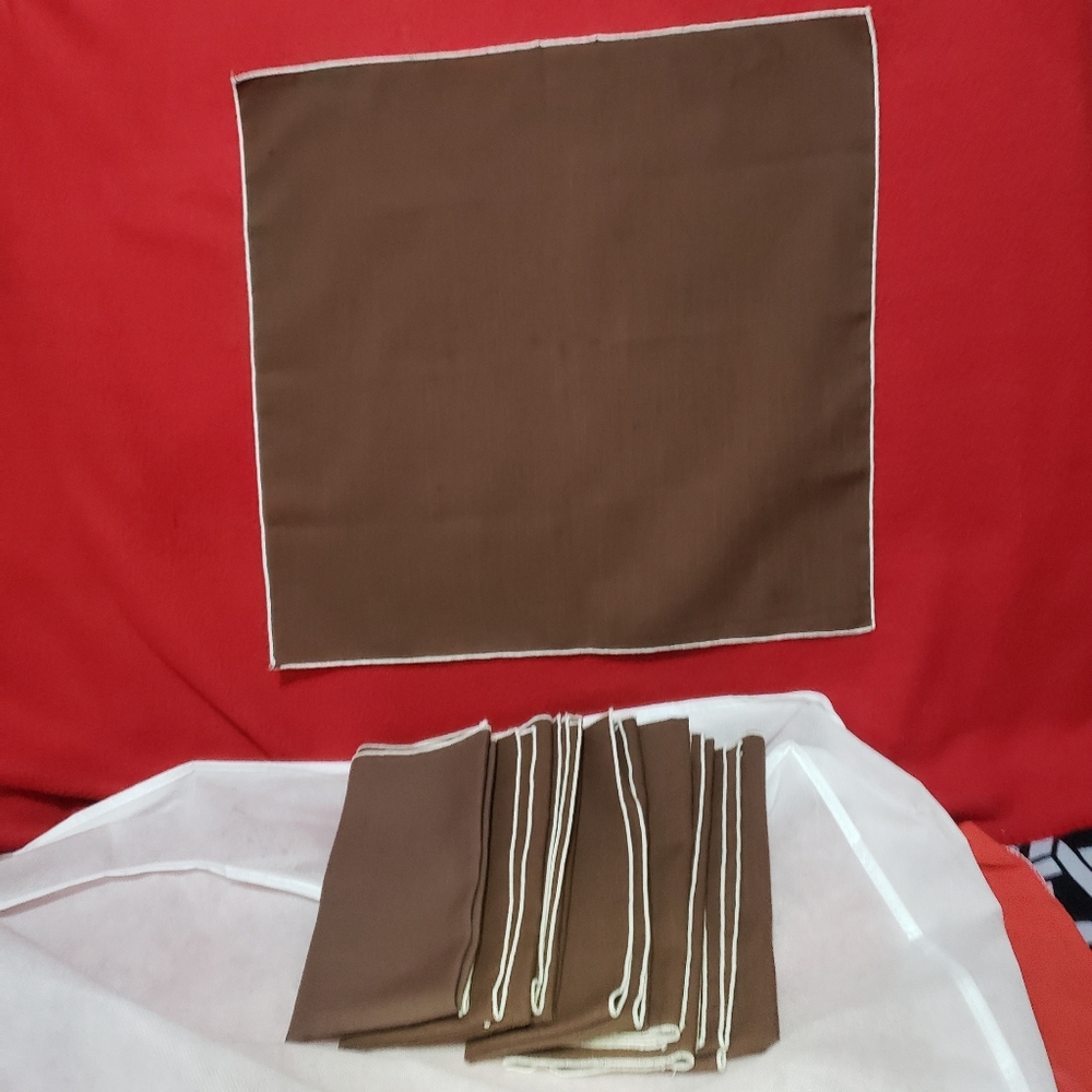 Vintage Pier 1 Imports Cloth-Linen Dinner Napkins-8 piece lot- pre-luved